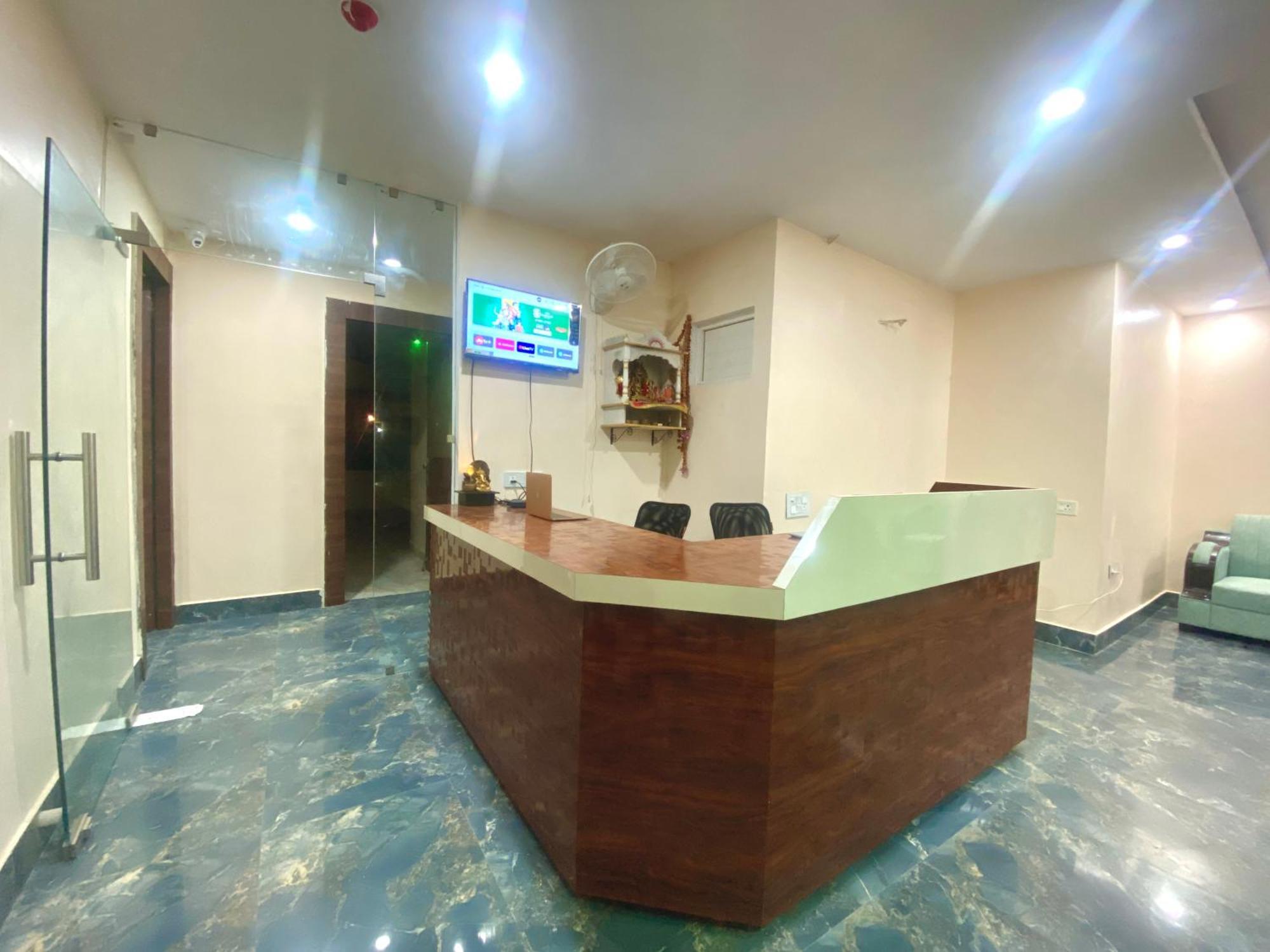 Ramalayam Inn Ayodhya 外观 照片